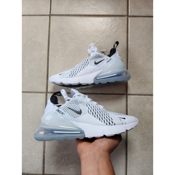 Nike Shoes - Nike Air Max 270 White/Black Size 8 Women
